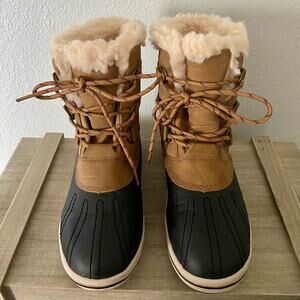 BearPaw Tan and Black Winter Boots with Fur Lining